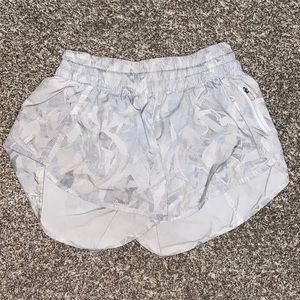 Lululemon Tracker shorts